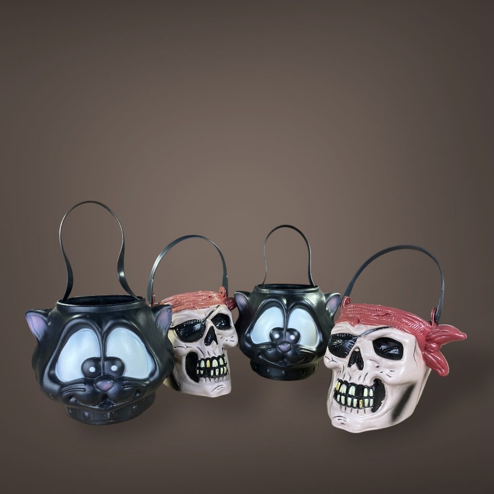 4 Halloween Candy Buckets – 2 Rubie's Pirate Skulls, 2 General Foam? Black Cats